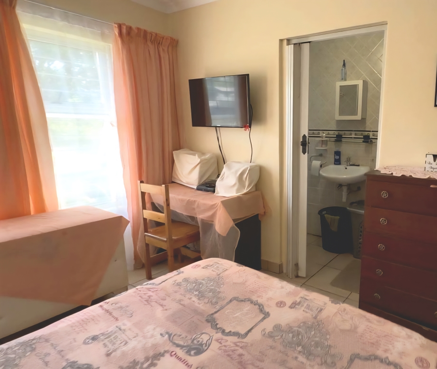 3 Bedroom Property for Sale in Dana Bay Western Cape